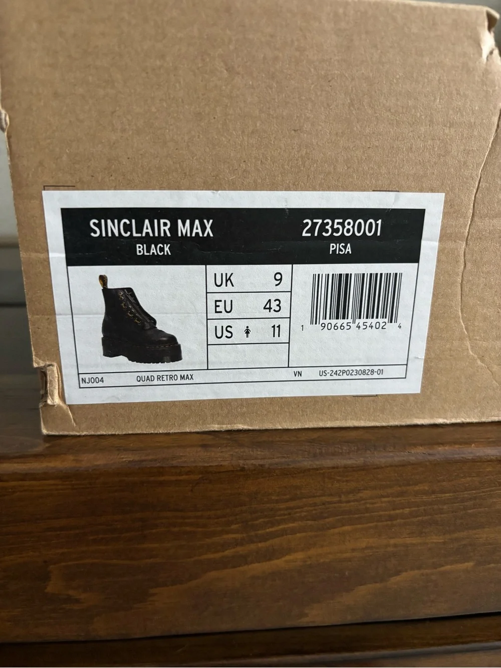 Dr. Martens Women’s Sinclair Max Platform Boot. Black. Size 11.